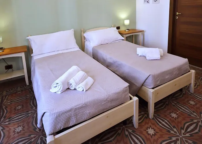 Bed and Breakfast Cataneasy