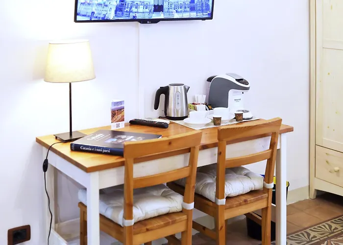 Cataneasy Bed and Breakfast 4*