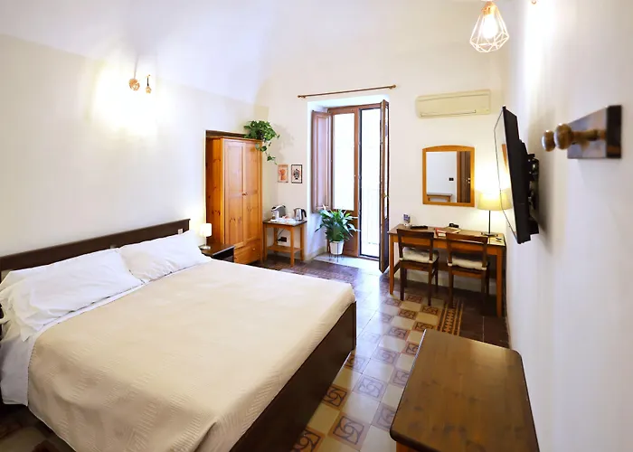 Bed and Breakfast Cataneasy Κατάνια